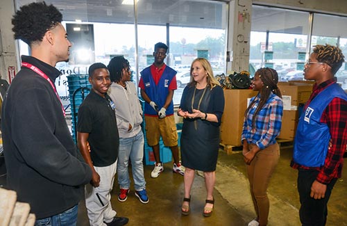 Mayor Megan Barry Talking With The Opportunity Now Goodwill Interns About Their Jobs