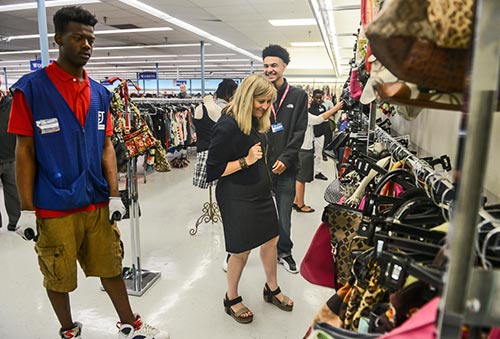 Mayor Megan Barry Finds Lots Of Choices At Goodwill In The Purse Department